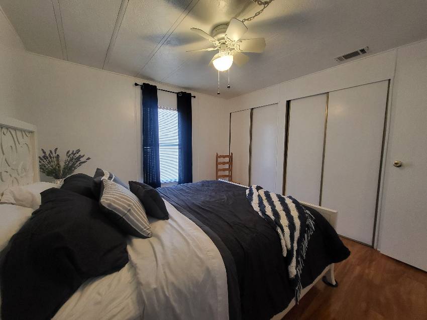 5408 Halifax Dr a Sarasota, FL Mobile or Manufactured Home for Sale